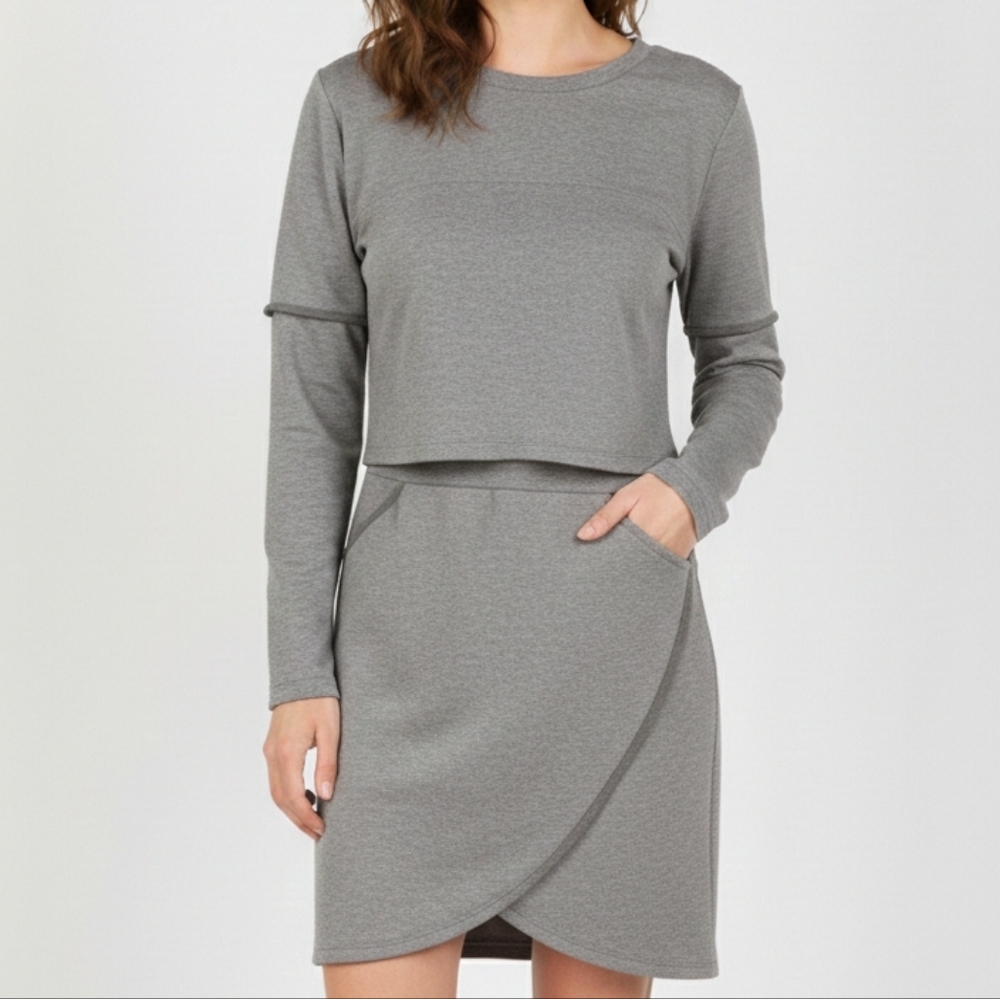 Matison Stone Women Size 2 Long Sleeve Faux Wrap Overlay Sweater Dress